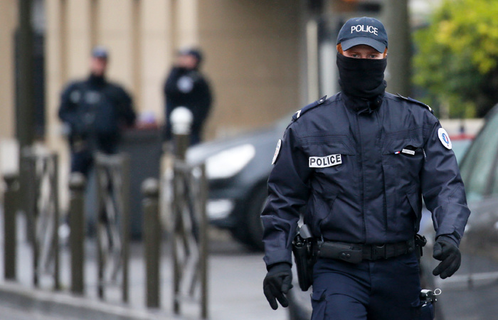 Во Франции задержан мужчина, нападавший с ножом на прохожих