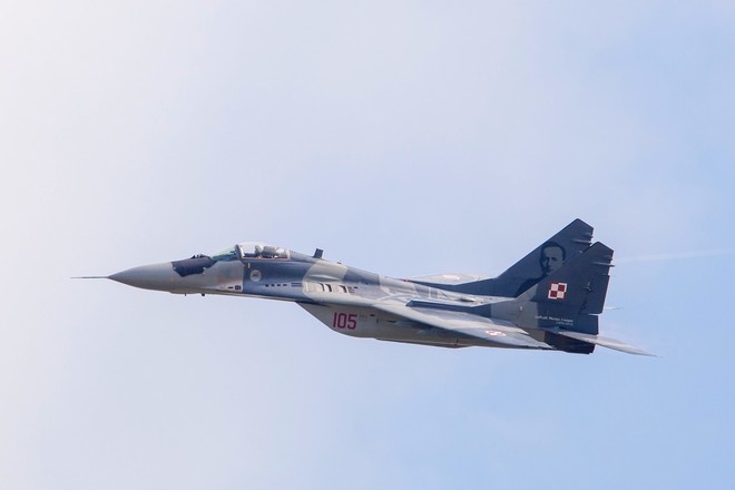 В Польше МиГ-29 в полёте потерял тормозной парашют весом 20 кг