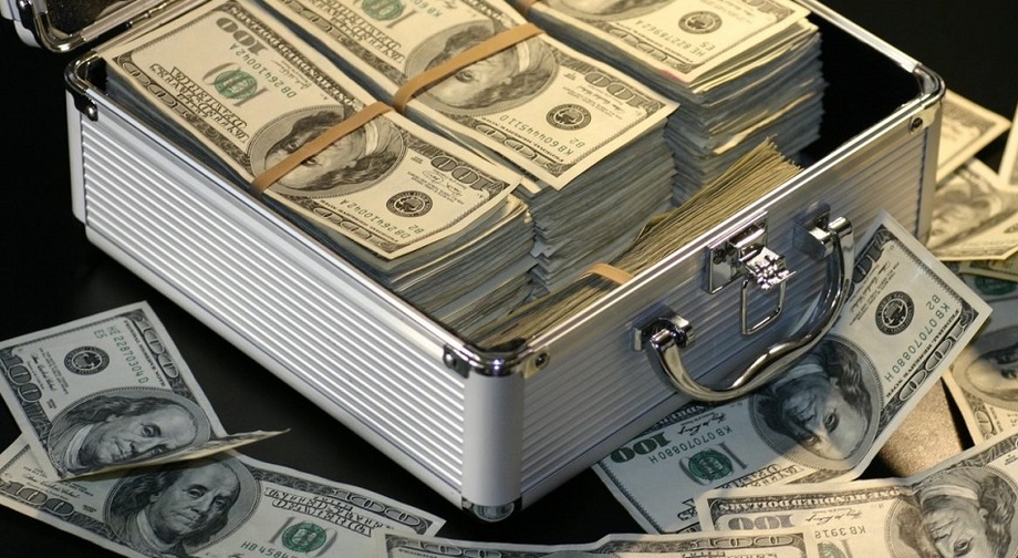 Моника Роккафорте порно фотосуреттер