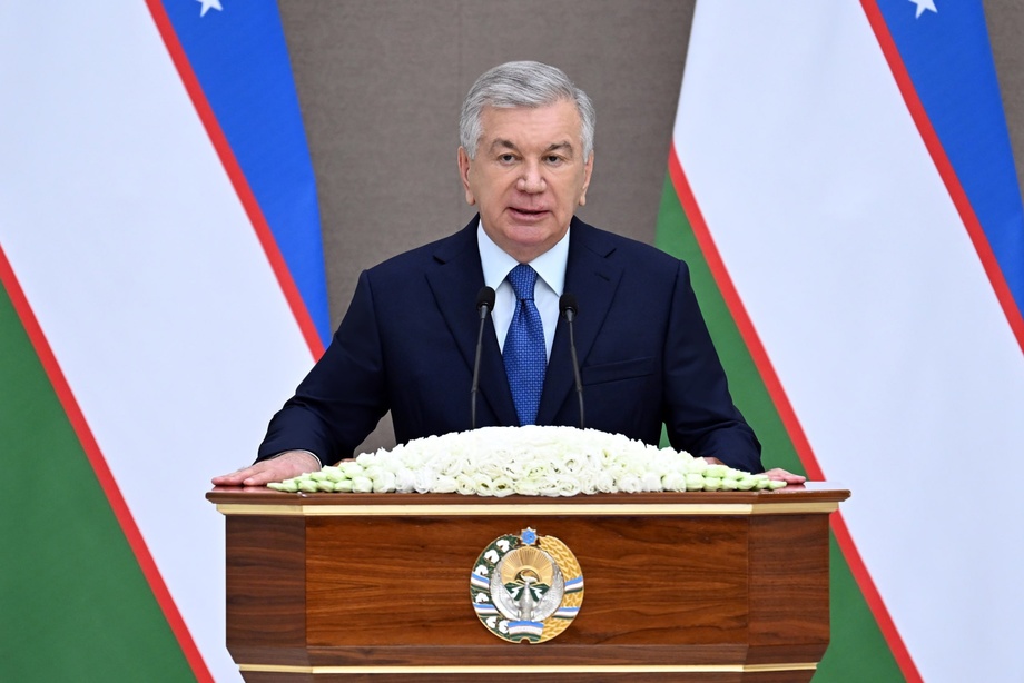 Shavkat Mirziyoyev kambag‘allikni qisqartirish bo‘yicha yig‘ilish o‘tkazmoqda