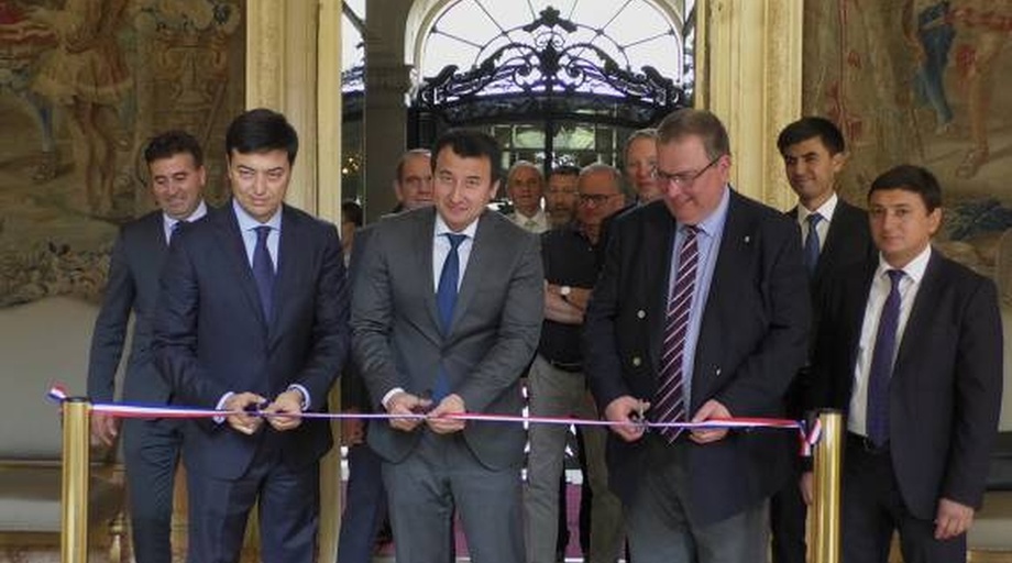 Во Франции впервые открылся Торговый дом Узбекистана