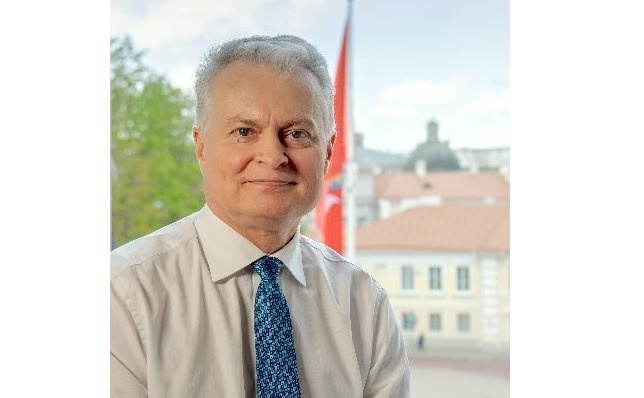 Действующий президент Литвы победил на выборах