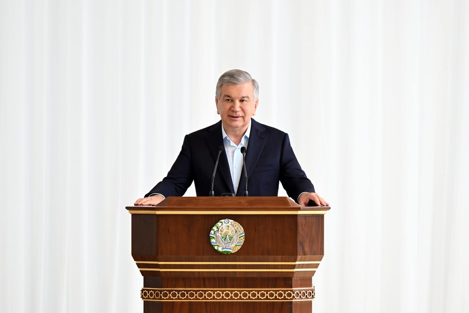 Шавкат Мирзиёев поздравил работников культуры и искусства