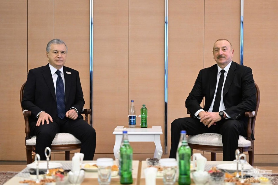 Shavkat Mirziyoyev Ozarbayjon prezidenti Ilhom Aliyev bilan uchrashuv o‘tkazdi