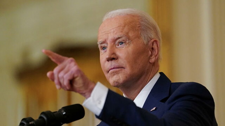 Джо Байден обматерил журналиста в прямой трансляции