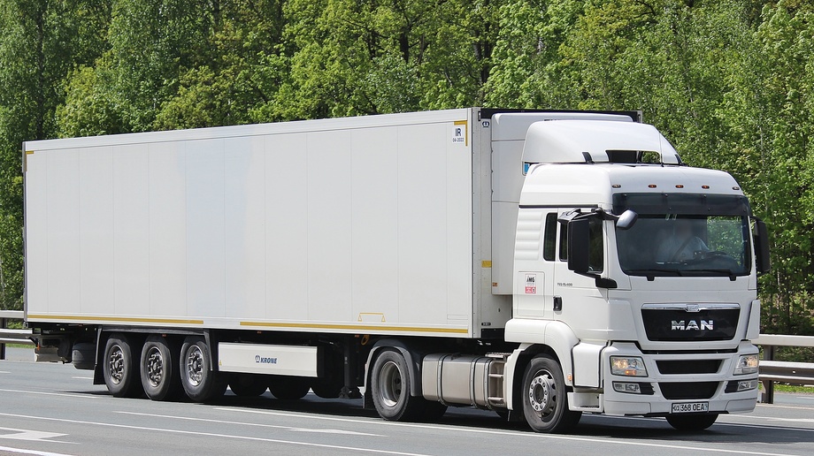 Qollar va oyoqlar bilan jinsiy aloqa butunlay ochiq