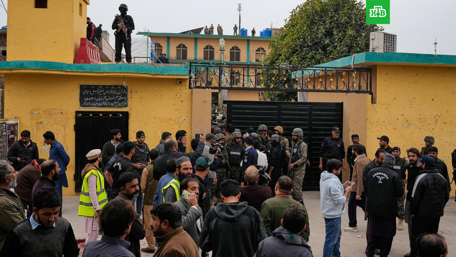 Исломободда жума номози пайтида портлаш юз берди: камида 31 киши ҳалок бўлган