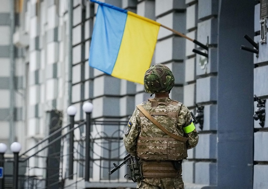 Стало известно, сколько денег Киев хочет в месяц от Запада