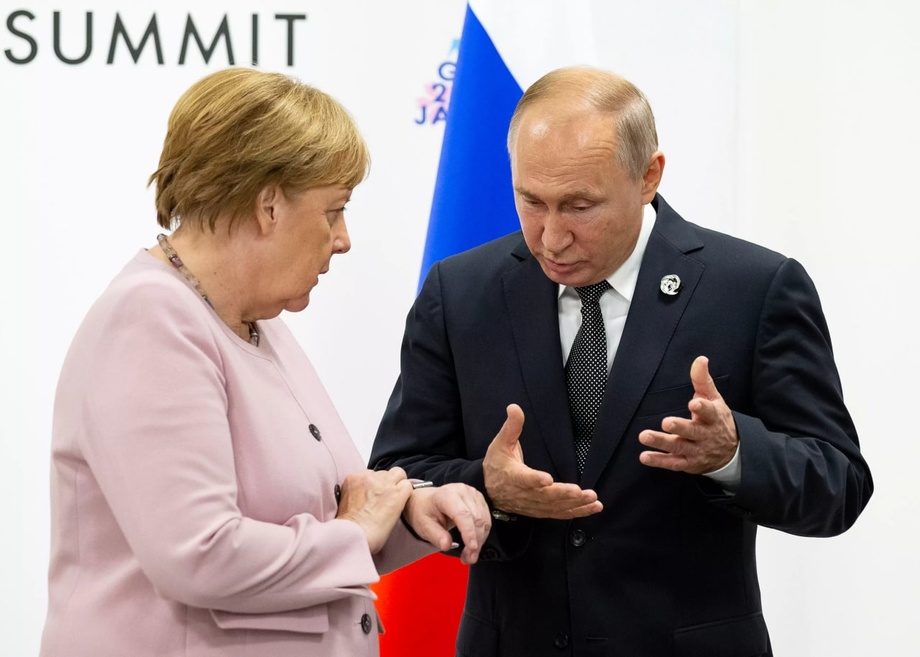 Меркель Путинни урушдан қайтра олмаганини тан олди