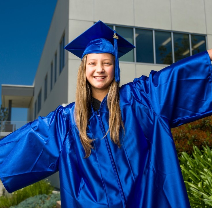 Qiz qiniga katta narsalarni qoyadi Aka va opa anal porno videoni tomosha qiling