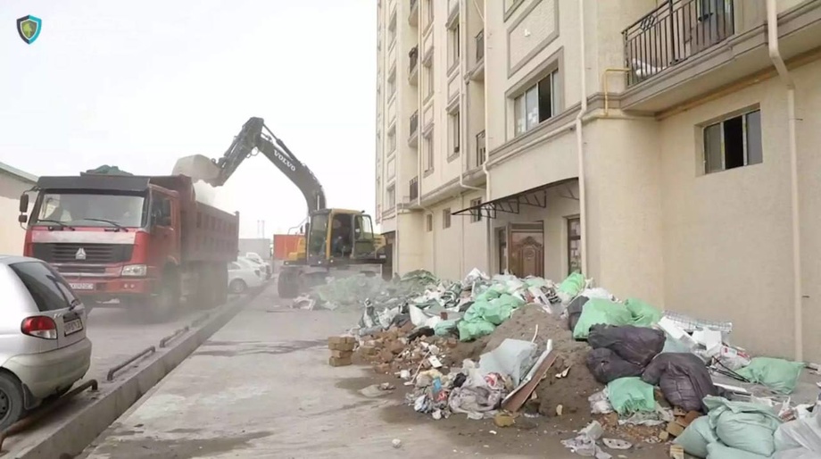 В Ташкенте за день нарушители, бросавшие мусор в неположенных местах, были оштрафованы на 11,3 млн сумов