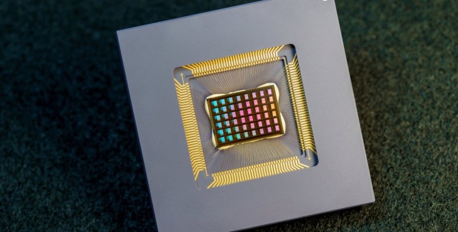 Мозгоподобный чип сделает искусственный интеллект еще «умнее» и компактнее