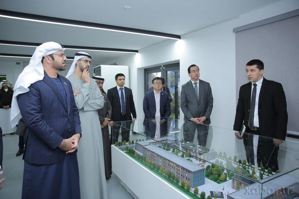 Abdulla Aripov «Bir million dasturchi» loyihasini ochib berdi (foto)