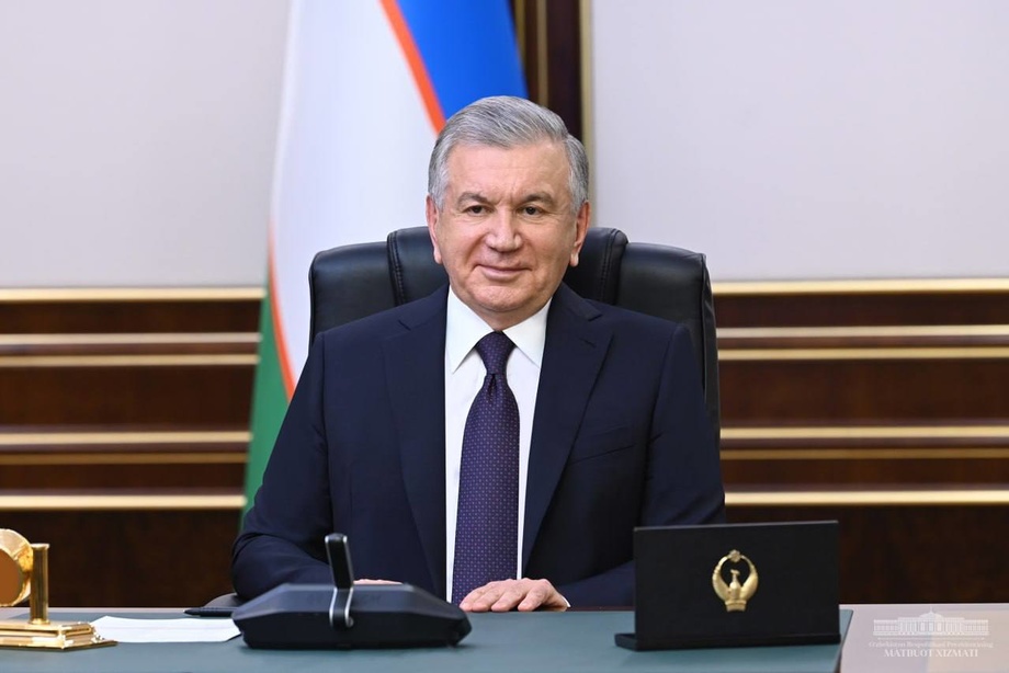 Shavkat Mirziyoyev qutlovlarni qabul qilishni boshladi