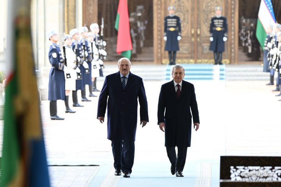 Состоялась торжественная церемония встречи Президента Беларуси (фото)