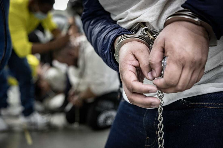 Салвадорда жиноятчи 1335 йилга қамалди