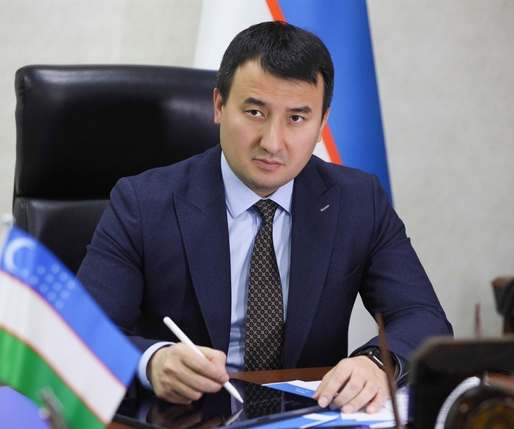 Porno filmda super oriq