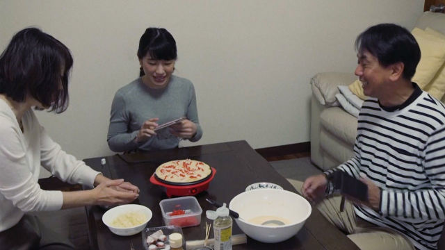 Ijaraga – oila! Yaponiyada ajabtovur xizmat ommalashmoqda (video)