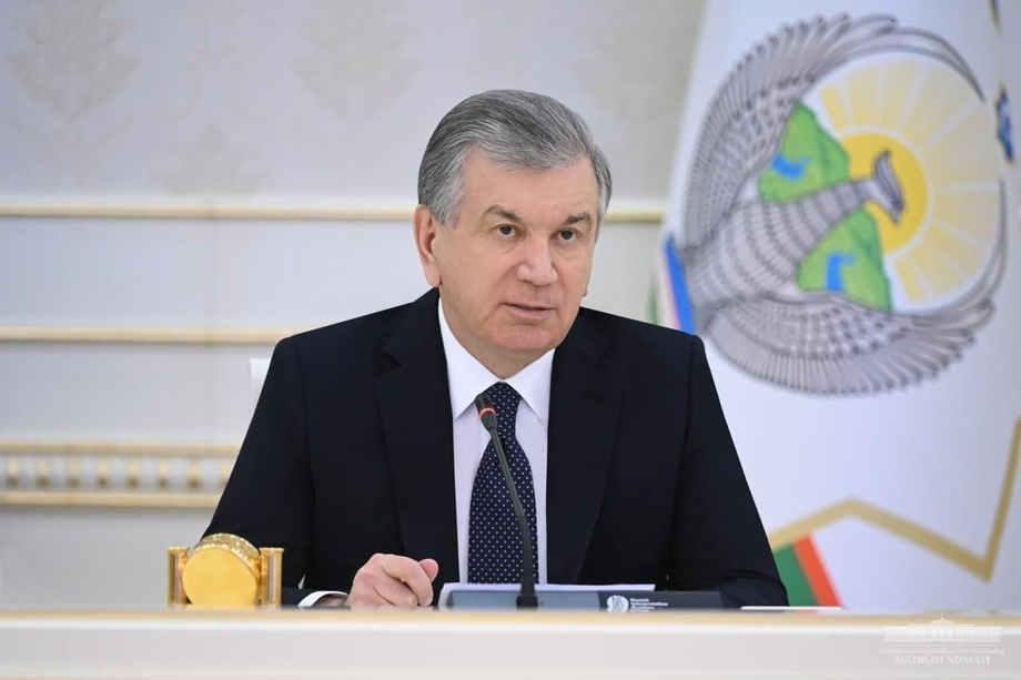 Шавкат Мирзиёев раислигида видеоселектор йиғилиши ўтказилди
