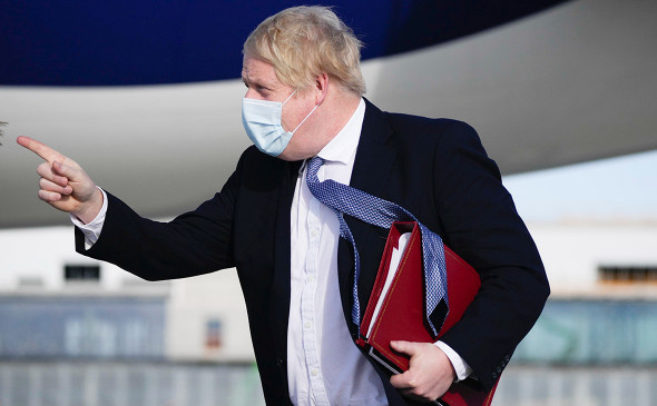 Британия ввела санкции против 5 российских банков