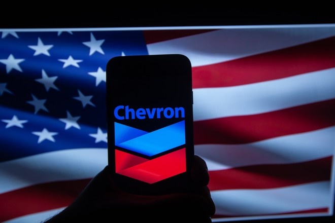 США продлили на 90 дней лицензию Chevron на добычу нефти в Венесуэле