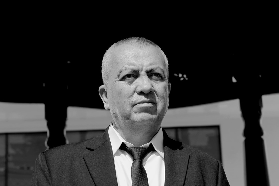 «Ўзбек адабиётининг Чингизи кетди» – зиёлилар куни кеча вафот этган адибни хотирламоқда