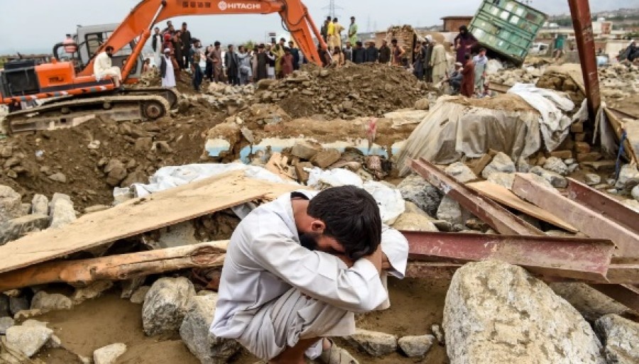 Число погибших при землетрясении в Афганистане превысило тысячу человек