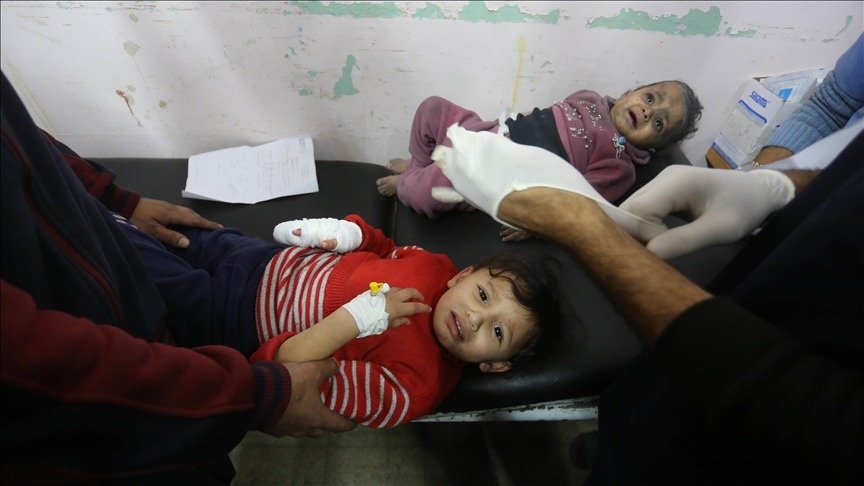 В Газе еще 2 ребенка скончались от голода
