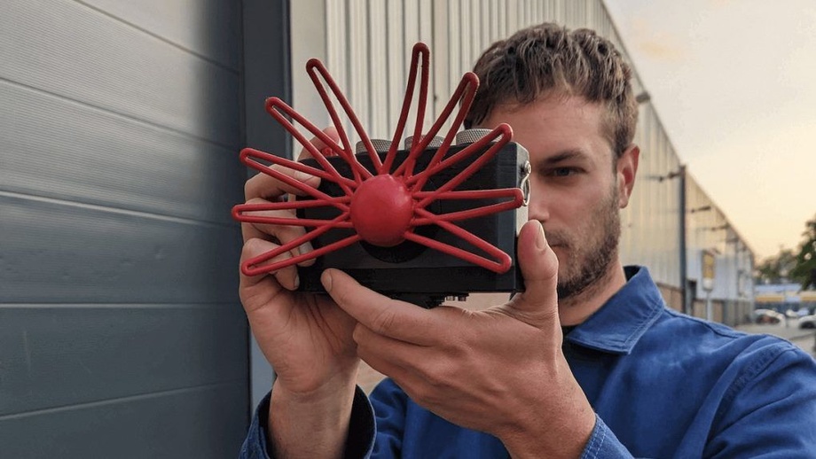 Фотокамера Paragraphica не имеет объектива — она придумывает фотографии