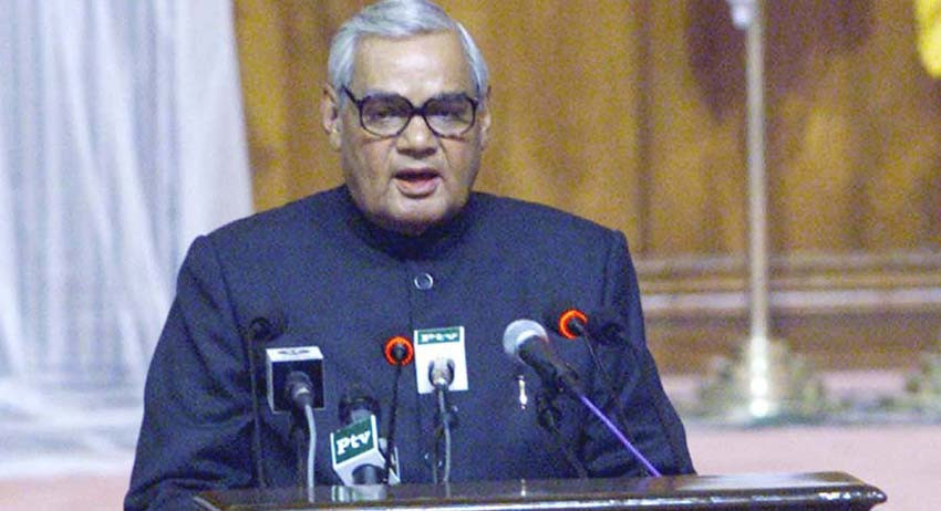 Умер бывший премьер-министр Индии