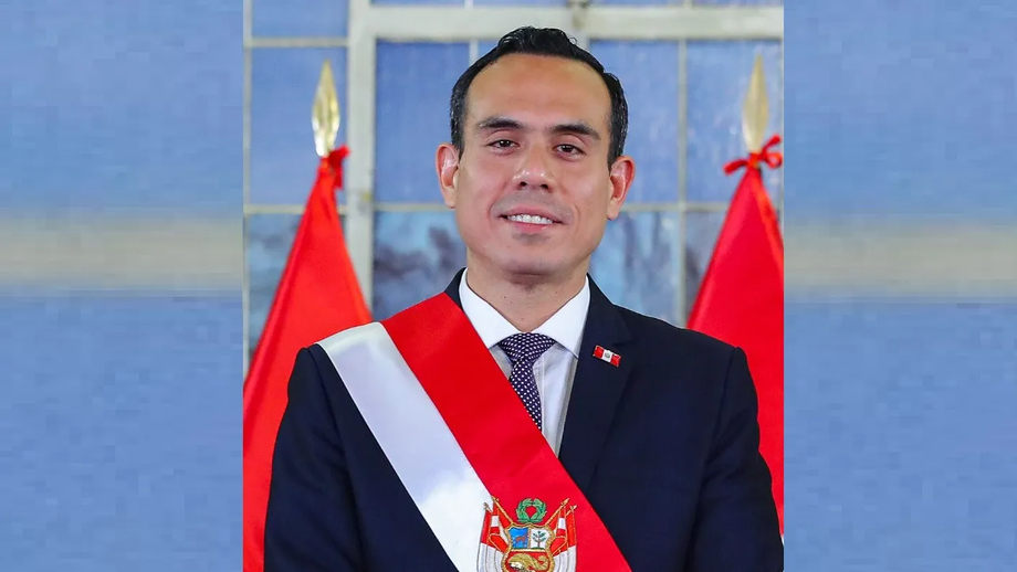 Peruda 10 yilda 8-prezident lavozimidan chetlatildi — siyosiy inqiroz davom etmoqda