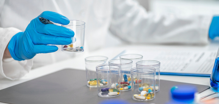 Olimlar plastik chiqindilarni hayotiy doriga aylantirishni o‘rgandilar