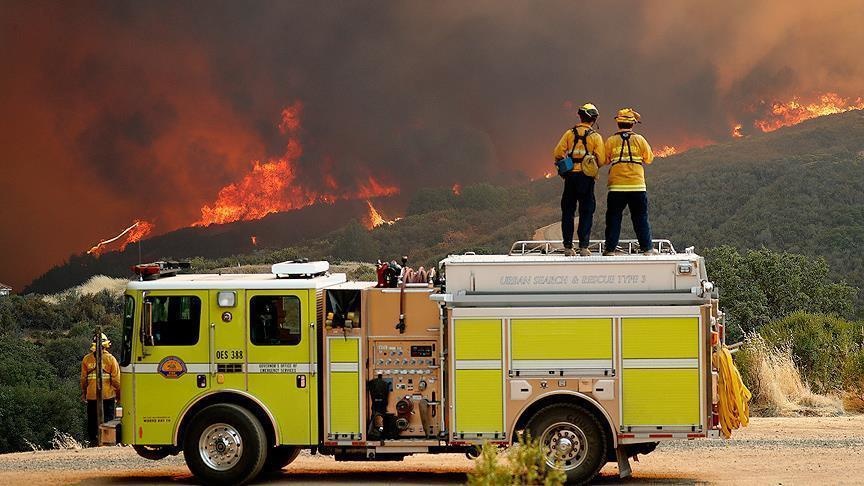 Пожары в Калифорнии тушат более 14 тысяч человек