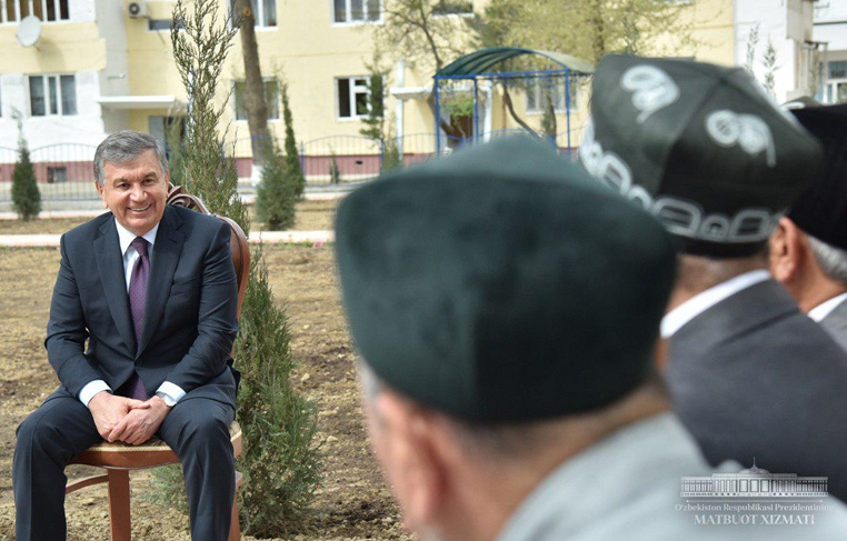 Shavkat Mirziyoyev: «Rahbarlarning oyog‘i yerdan uzilmasligi kerak»