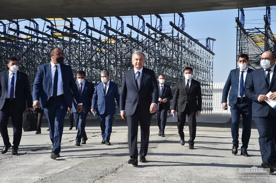 Samarqanddagi turizm markazi: prezident bu yerda nimalarni ko‘rdi?