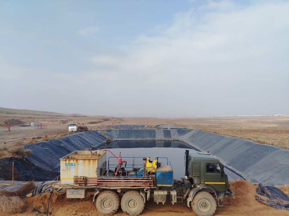 Бойсунда сизиб чиққан нефт бўйича расмий муносабат берилди