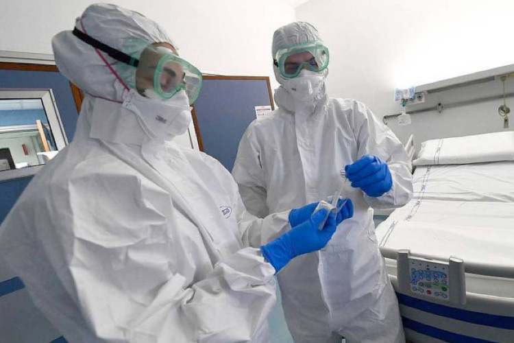 В Узбекистане зафиксировано 863 новых случая коронавируса, скончались еще 6 человек