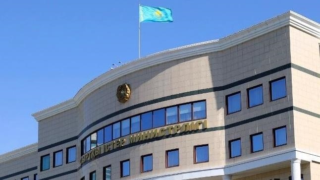 Казахстан призывает к всеобщему запрету ядерного оружия