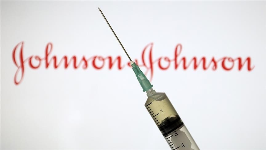 Johnson&Johnson приостанавливает производство своей вакцины от COVID-19 - СМИ
