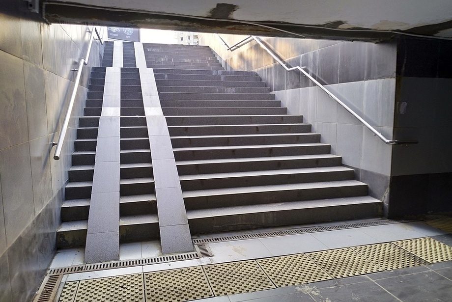 Rus pornosi: ona va ogil prezervativ bilan Onlayn havaskor porno tomosha qiling