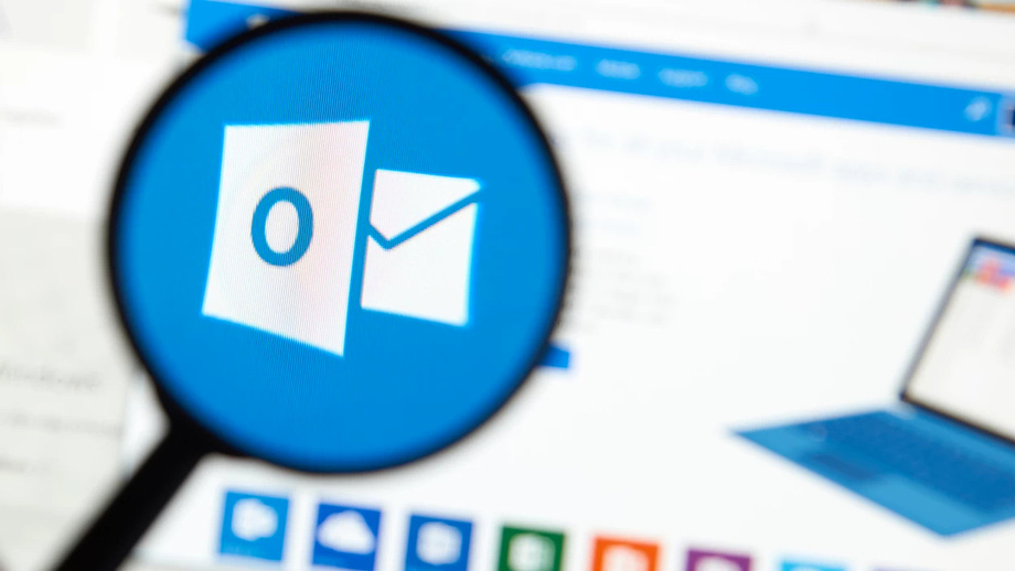 Microsoft признала факт взлома почтового сервиса Outlook