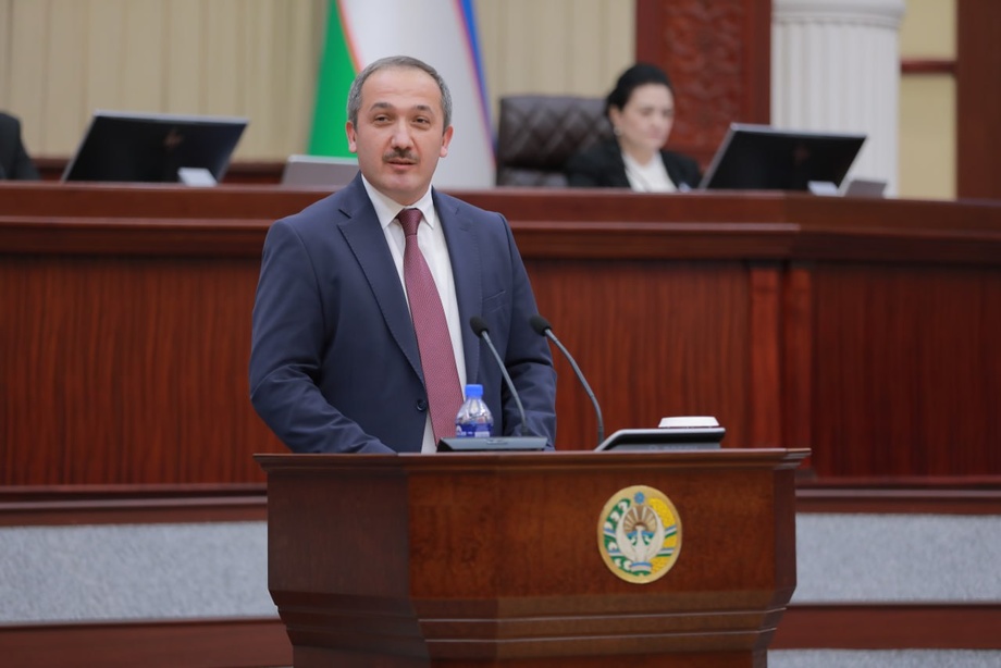 Президент уволил директора Агентства по контролю за наркотиками и огнестрельным оружием