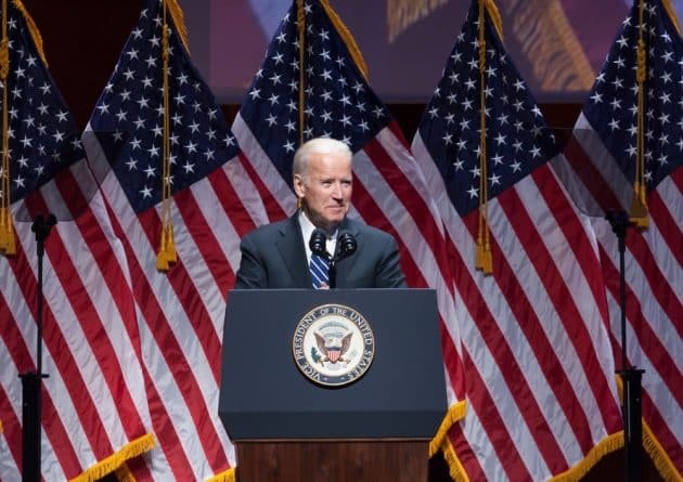 Бывший вице-президент США Джо Байден объявил, что будет участвовать в президентских выборах 2020 года