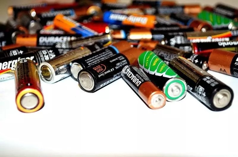Правда ли, что покупать аккумуляторы выгоднее, чем простые батарейки