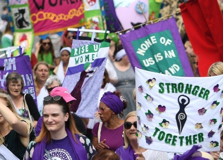 Uzbek amlar bilan seks hikoya Qamoqxonada porno politsiya