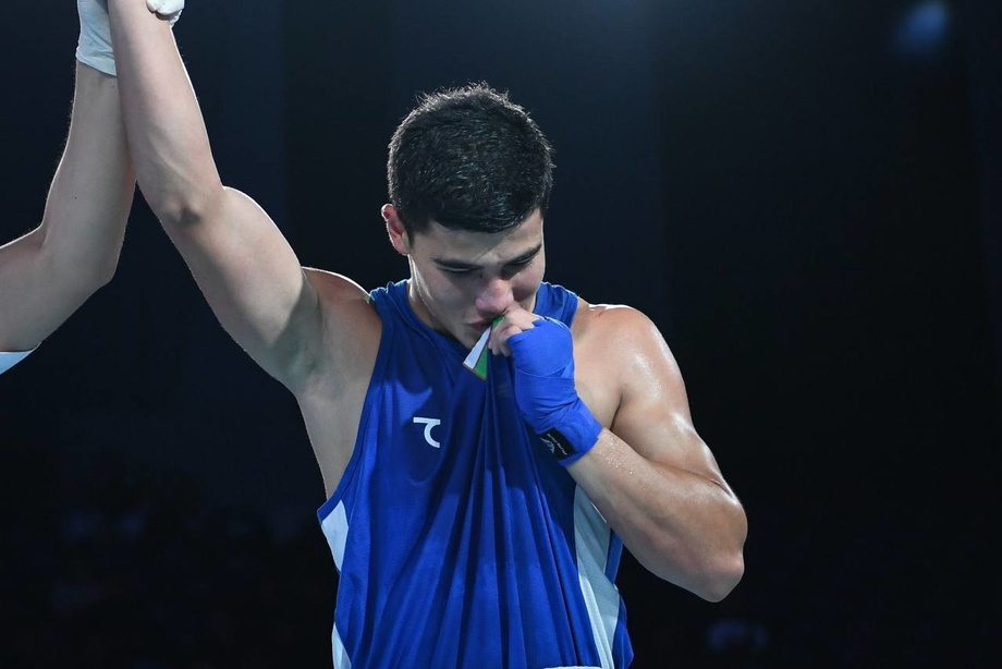 Yangi Janubiy Koreya seks videosini tomosha qiling.