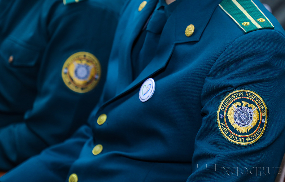 В Бекабаде сотрудник органов внутренних дел насмерть сбил человека и выбросил тело в канал