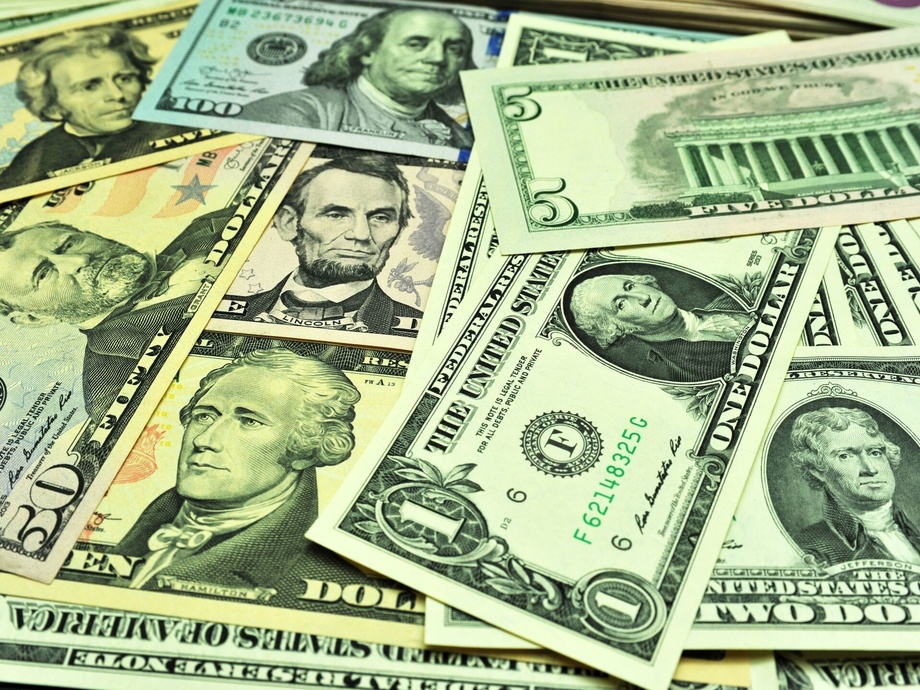 3-fevralda ham dollar oshadi