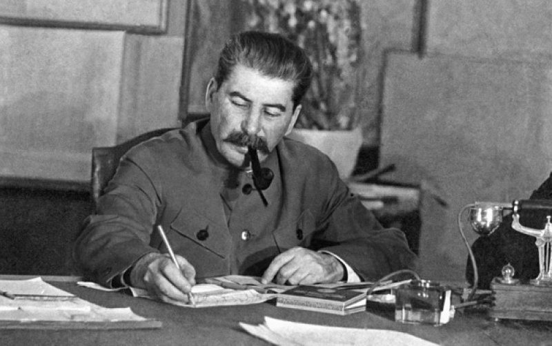 Телефонная книга Сталина ушла с молотка за 3 млн рублей