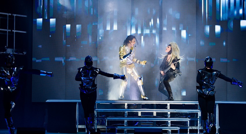 Семья Майкла Джексона требует от телеканала $100 млн